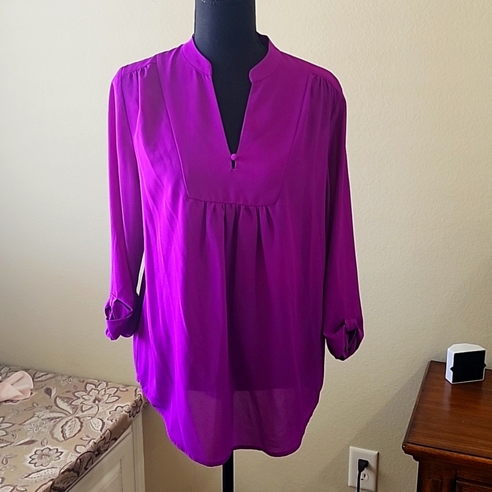 Ladies lightweight blouse